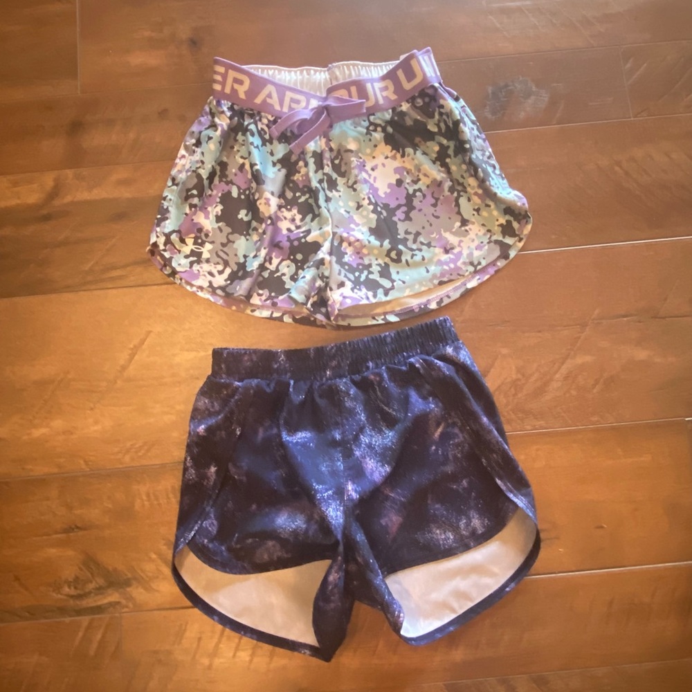 TWO GIRLS SHORTS